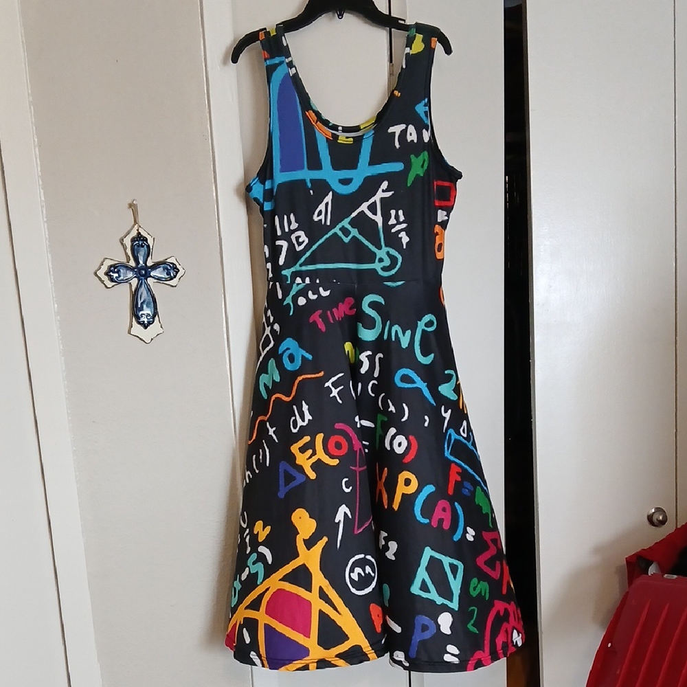 Colorful Graphic Sleeveless Dress With Side
